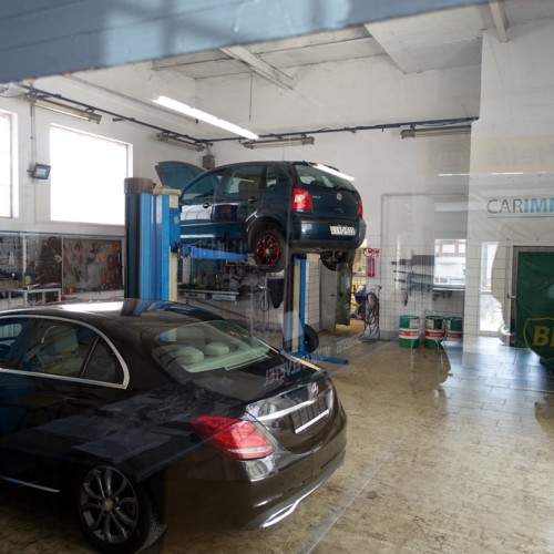   Carimpex Autószerviz - Budapest, autószerelő műhely az ügyfélváróból